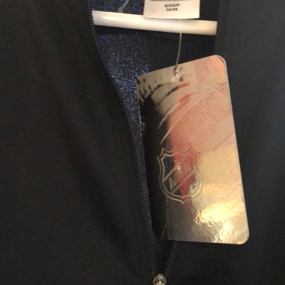 Brand new men’s Boston Bruins quarter zip - Picture 7 of 15